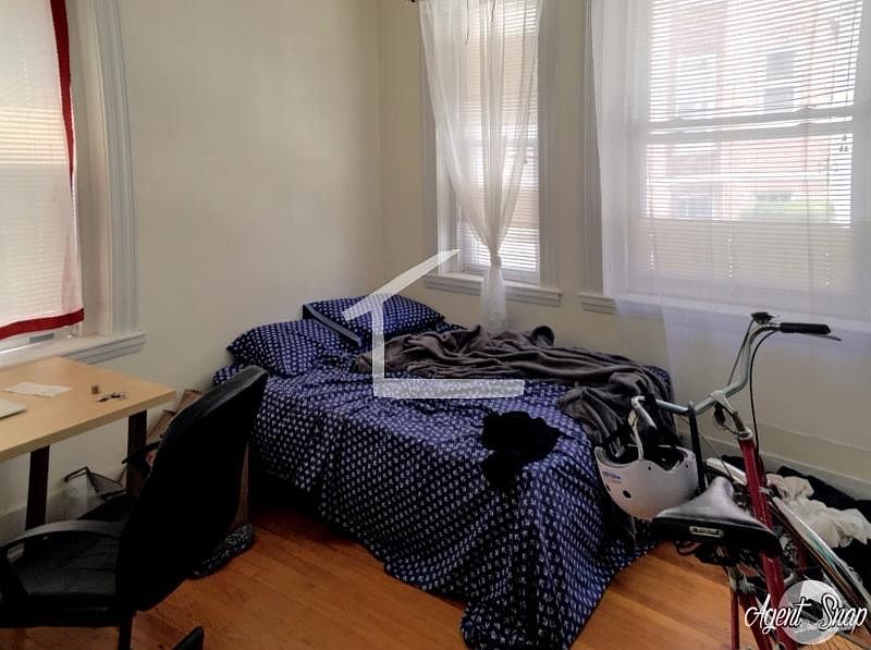 2nd image of 4 Price Rd APT 01