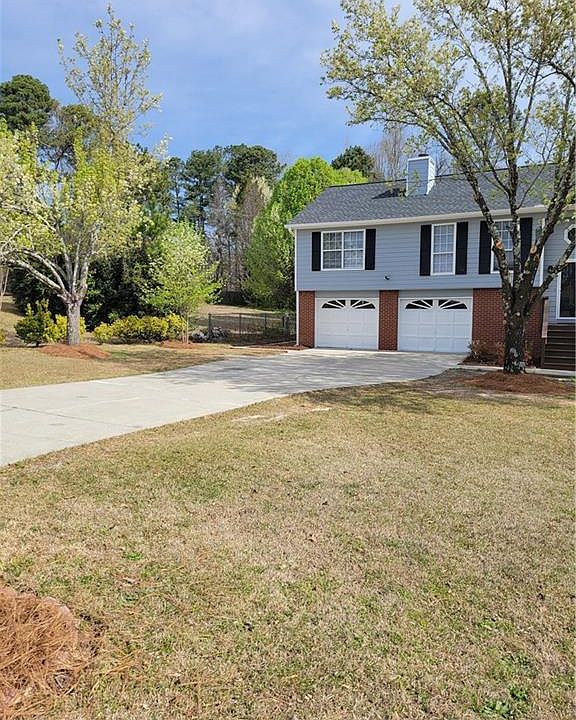 1st image of 1485 Chalet Cir