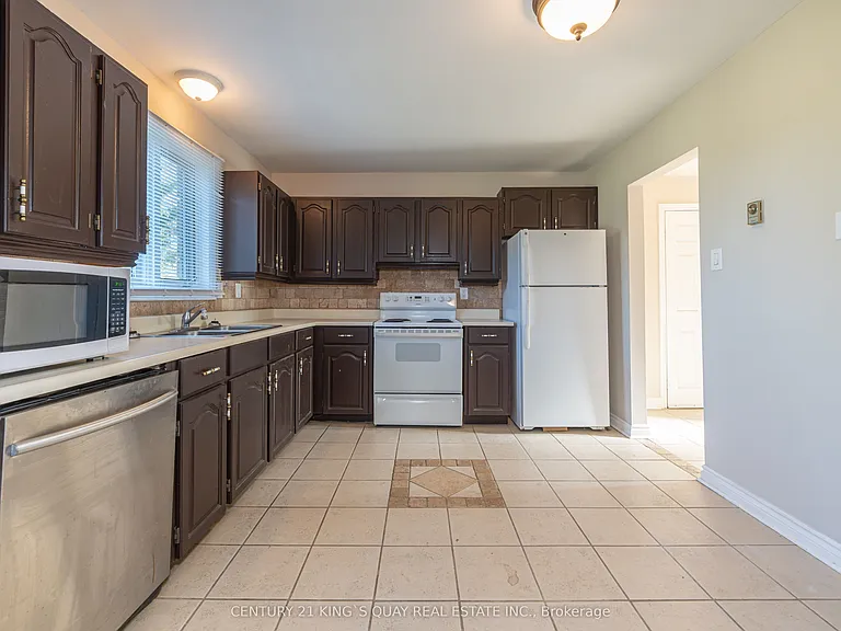 14 Pyne Hills Ct — Photo 7