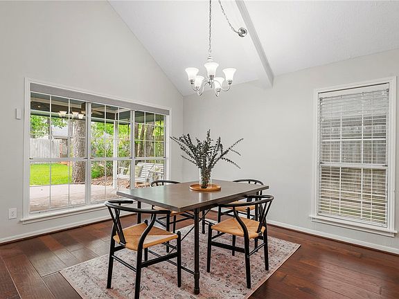 5th image of 9203 Shadowcrest Dr