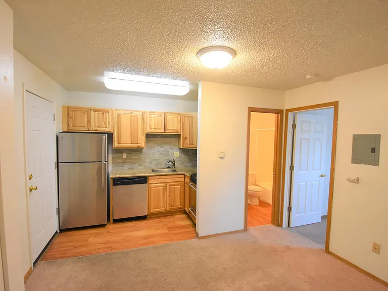 963 Marine St #4-6-7 — Photo 27