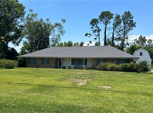 381 Evangeline Rd, Montz, LA 70068
