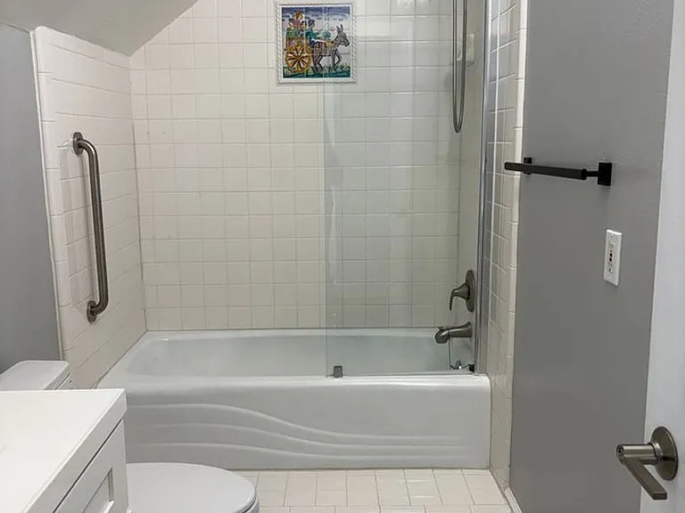 214 Walnut St — Photo 4