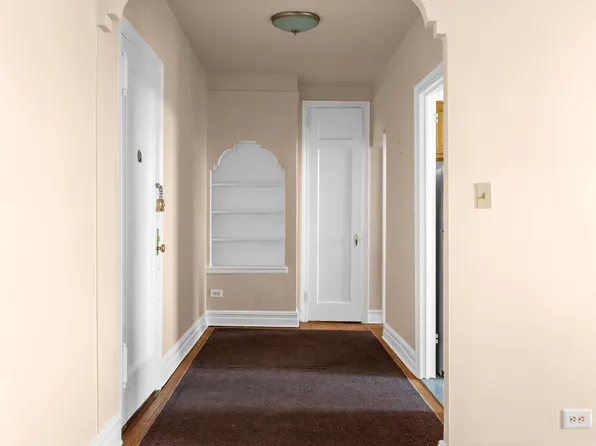 1710 Avenue H image 7 of 8