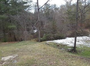 47 Hillcreek Dr, Asheville, NC 28804