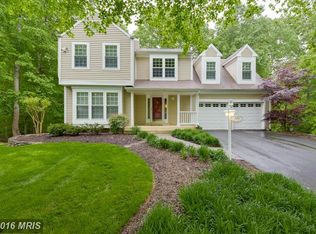 8201 Cherry Ridge Rd, Fairfax Station, VA 22039