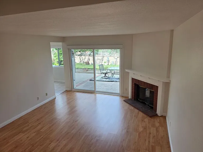 27875 Avenida Armijo — Photo 19