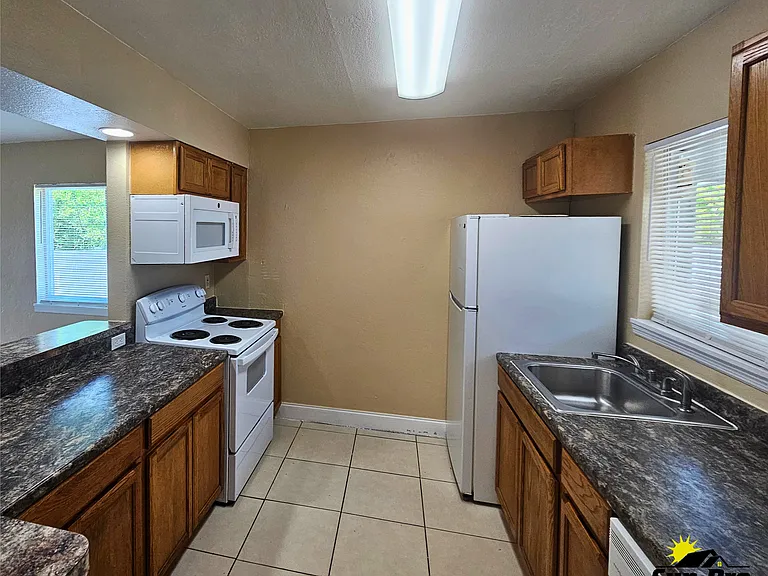900 S Peninsula Dr #112 — Photo 7