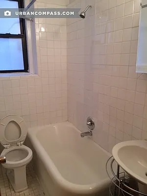 Rented by Compass | media 23