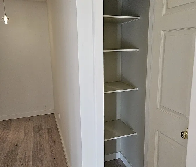 2315 Cornwall St #304 — Photo 13