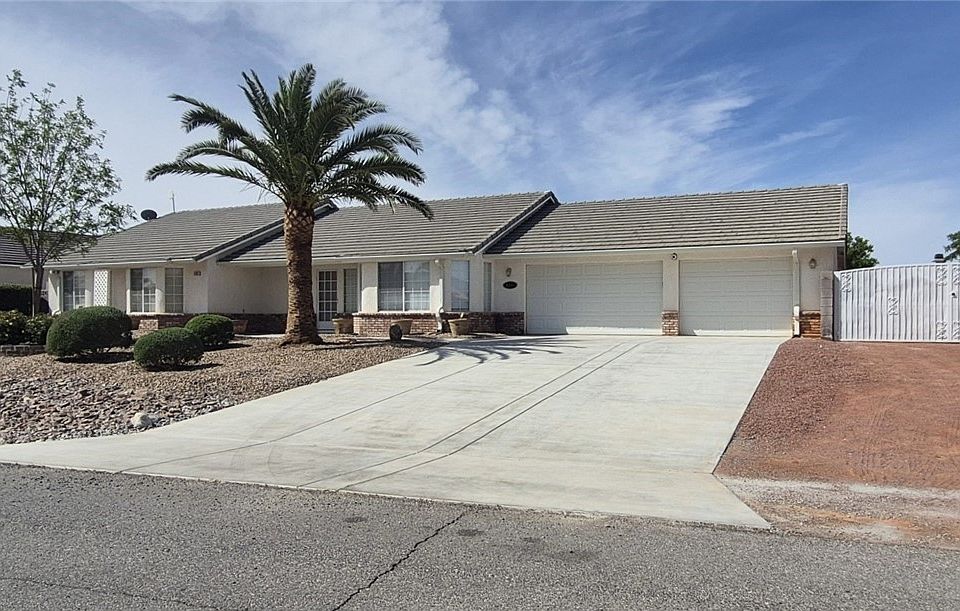 1st image of 5241 Graystone Dr