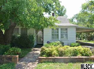 2202 4th St NE, Hickory, NC 28601