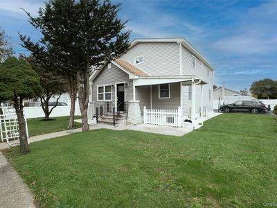 385 Clayton Street, Central Islip, NY, 11722