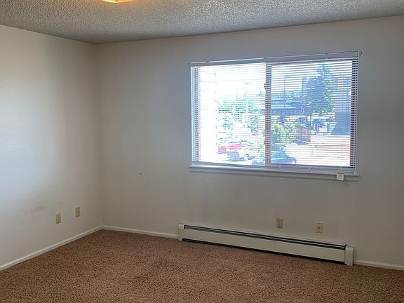 4th image of 139 Brookfield Ct APT I