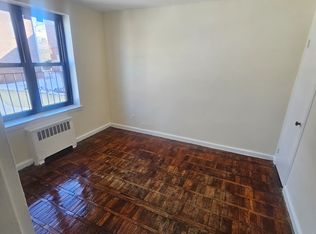 157 S Ocean Ave #B12, Freeport, NY 11520