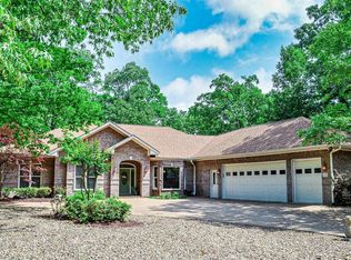 29 Granada Dr, Hot Springs Village, AR 71909