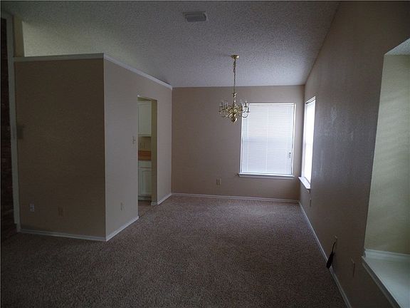 4th image of 125 Brockway Dr