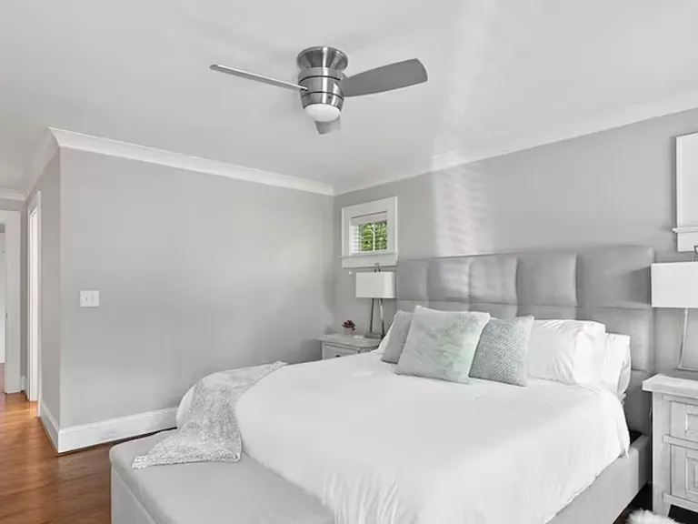 319 Bacon Ave — Photo 9