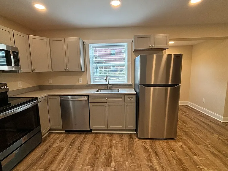 31 Church Rd #1 — Photo 10