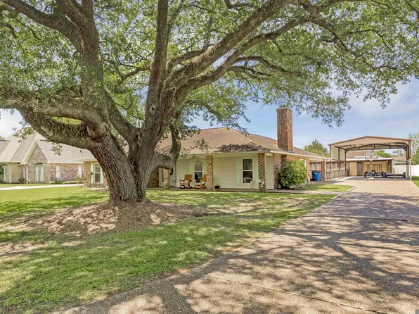 419 Pecan Ave, New Roads, LA 70760