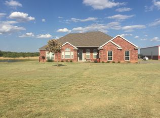4784 Hall Rd, Iowa Park, TX 76367