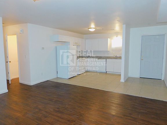 4th image of 308 Ardale Dr APT 1B