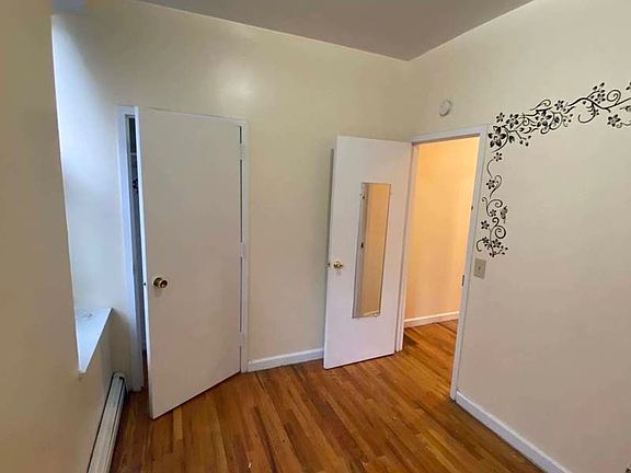 3rd image of 132 W 109th St #3BF