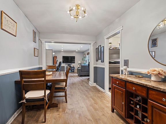 4th image of 1010 Sherman Ave APT 2J