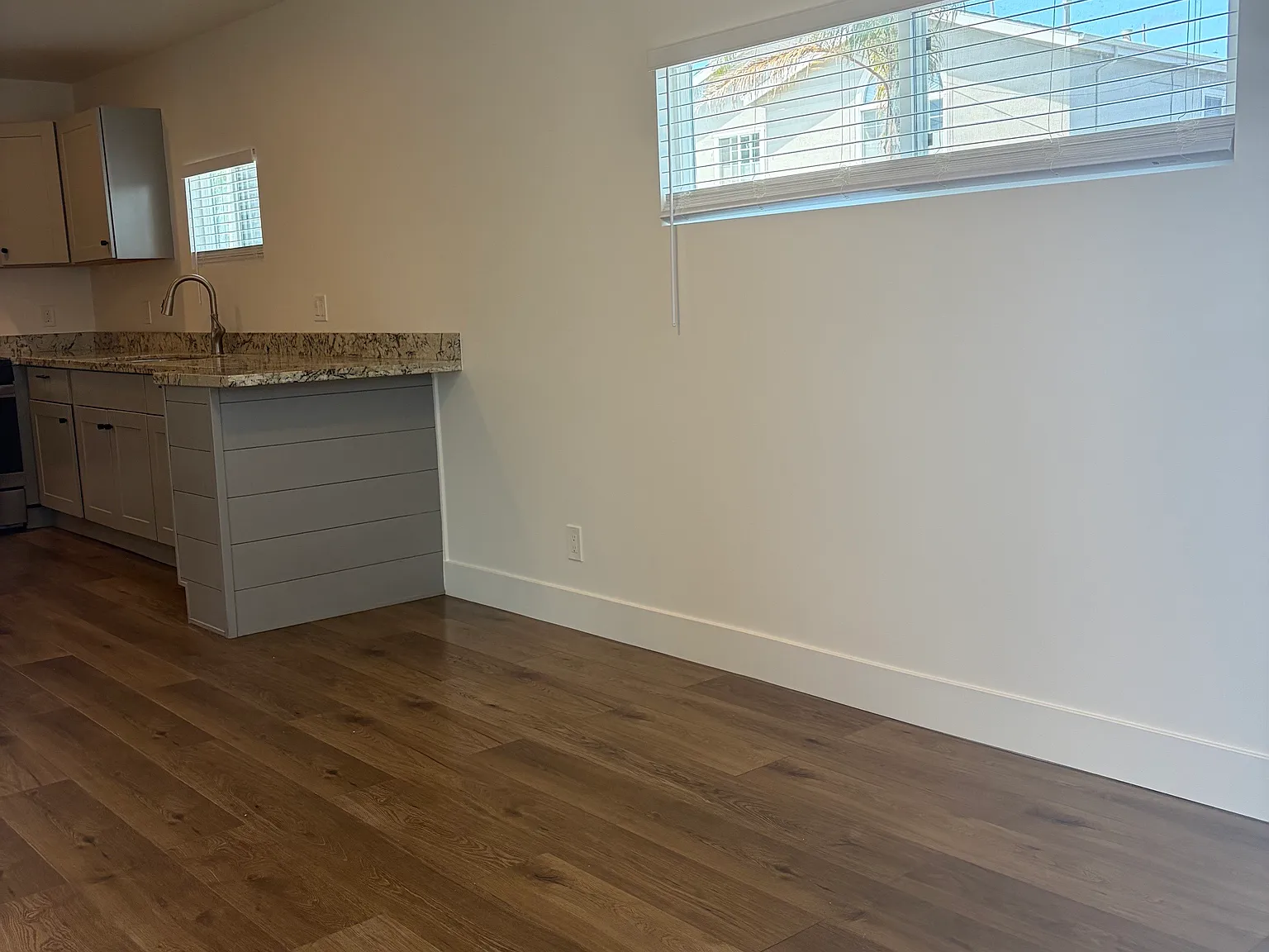1596 Luxton Street - 1 — Photo 3