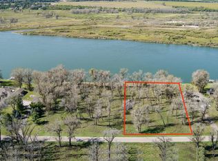 9474 Island Rd, Bismarck, ND 58503