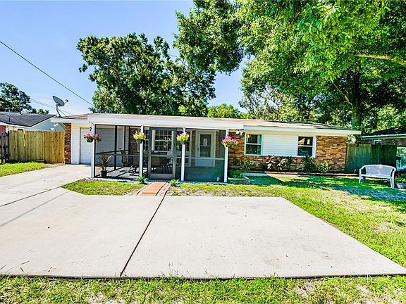 2nd image of 6405 Walton Way