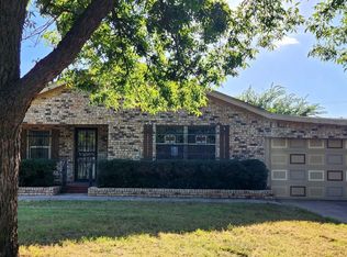 1404 Gladiolus St, Wichita Falls, TX 76301