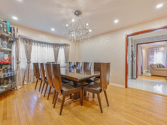 4th image of 18603 Midland Pkwy