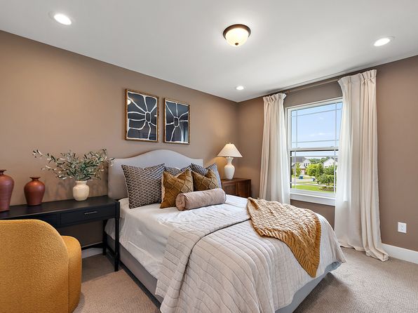 The Madison Plan, Pine Crest