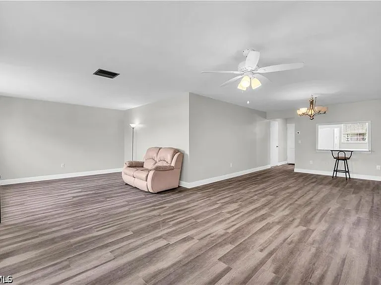 1363 Bunker Way — Photo 3