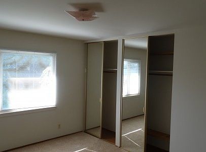3rd image of 509 Del Monte Ave