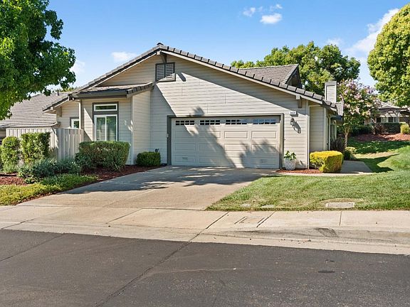 2nd image of 8624 American Oak Dr