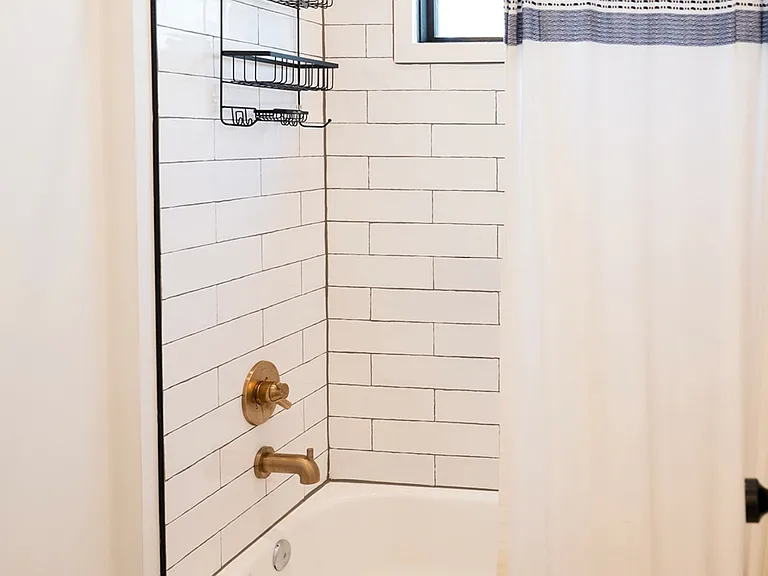 Guest Bathroom Upstairs Shower and Bath Tub