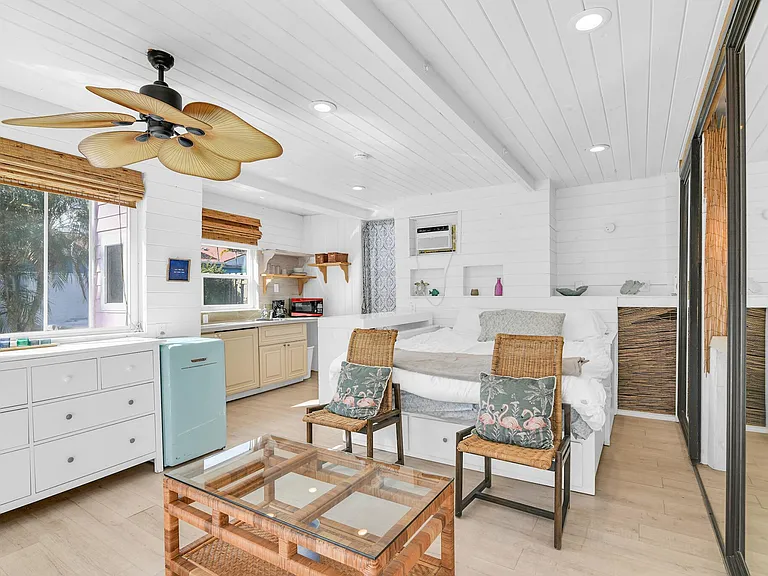 3218 Palm Dr — Photo 20