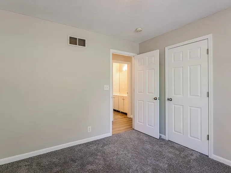 9407 Brown Austin Rd — Photo 12