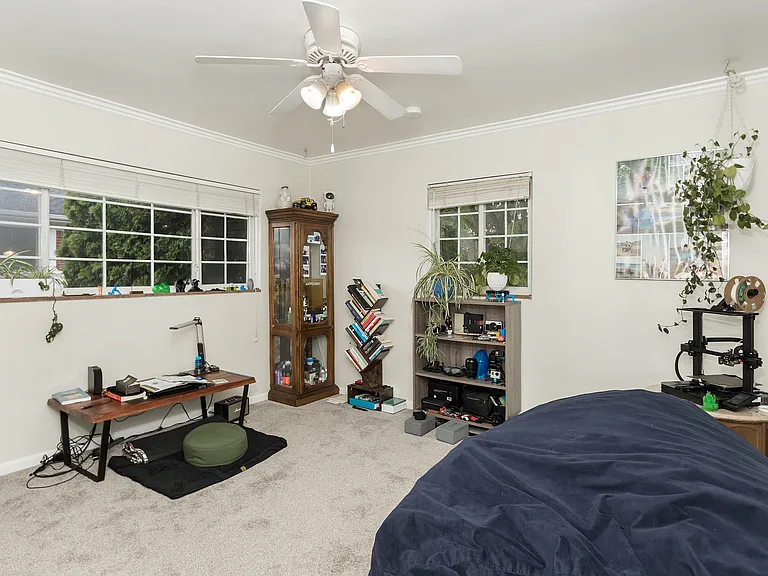 413 N Eton St #204 — Photo 16