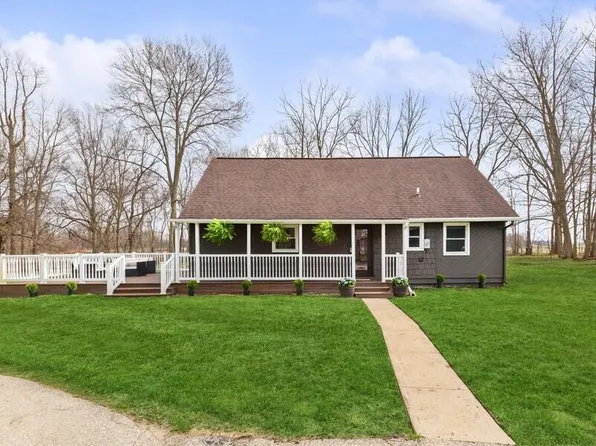 12901 Holden Rd, Buchanan, MI 49107