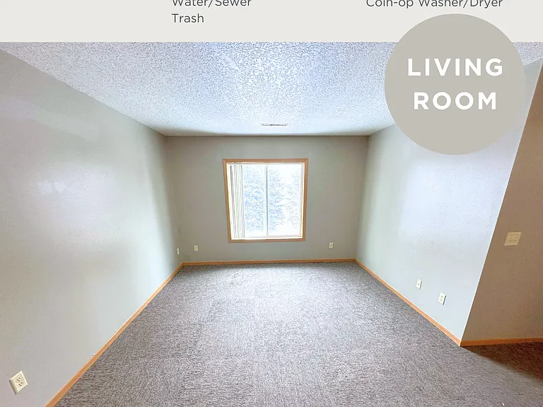 100 12th St SW #3 — Photo 3