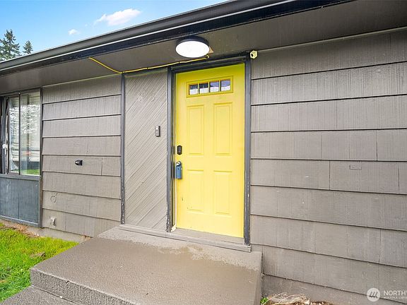 4th image of 103 E Highland Drive