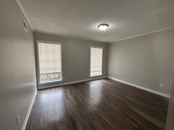 1468 Mullins Station Rd