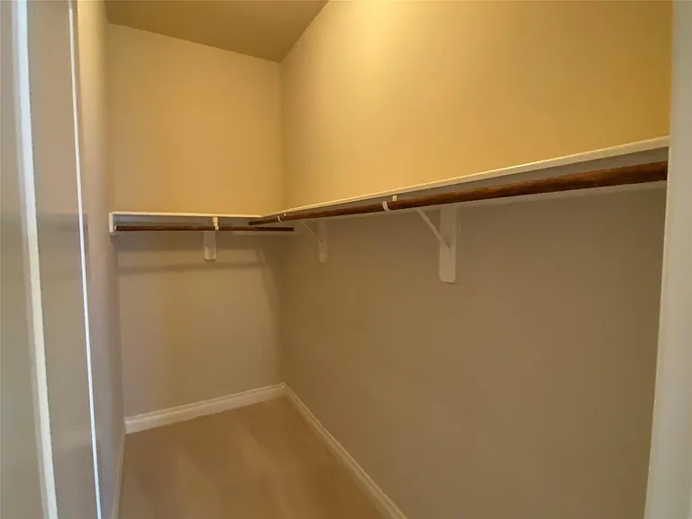 5922 Solara Ledge Ln — Photo 21