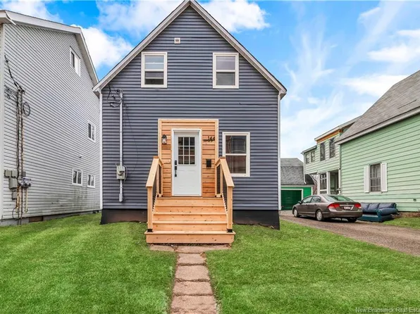 144 Lester Ave, Moncton, NB E1C 4T7