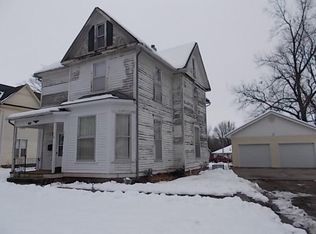 410 E Gordon St, Marshall, MO 65340
