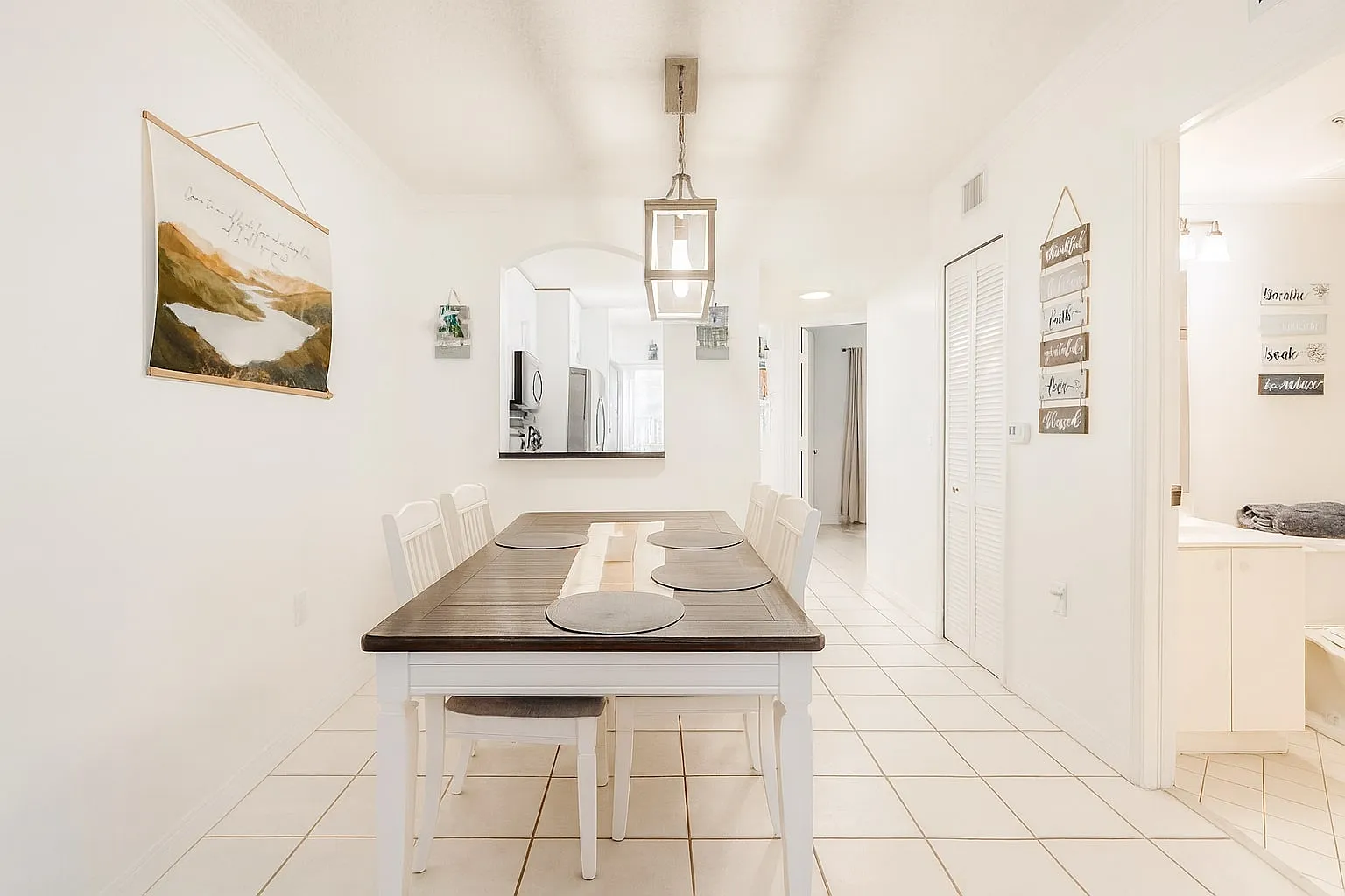 2 bed, 2.0 bath, 815 sqft, $2,250 — Photo 2