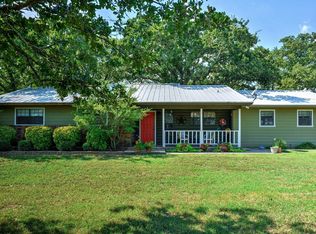 12465 Big Indian Rd, Callisburg, TX 76240